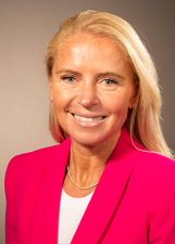 Grayver Evelina headshot 3